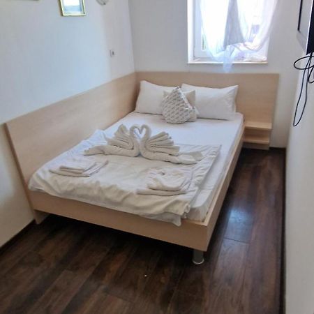Pension Riviera-Silo Екстер'єр фото