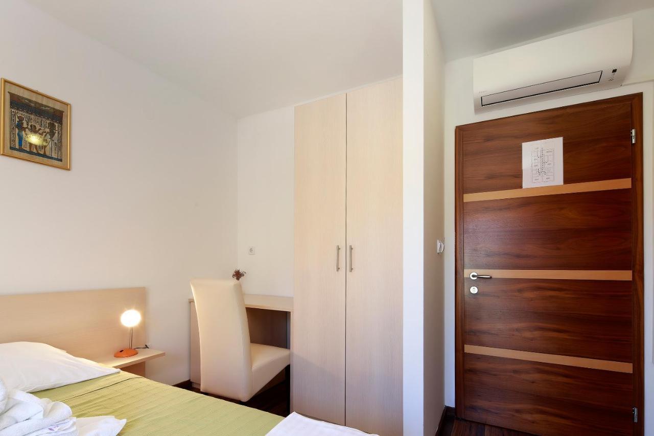 Pension Riviera-Silo Екстер'єр фото