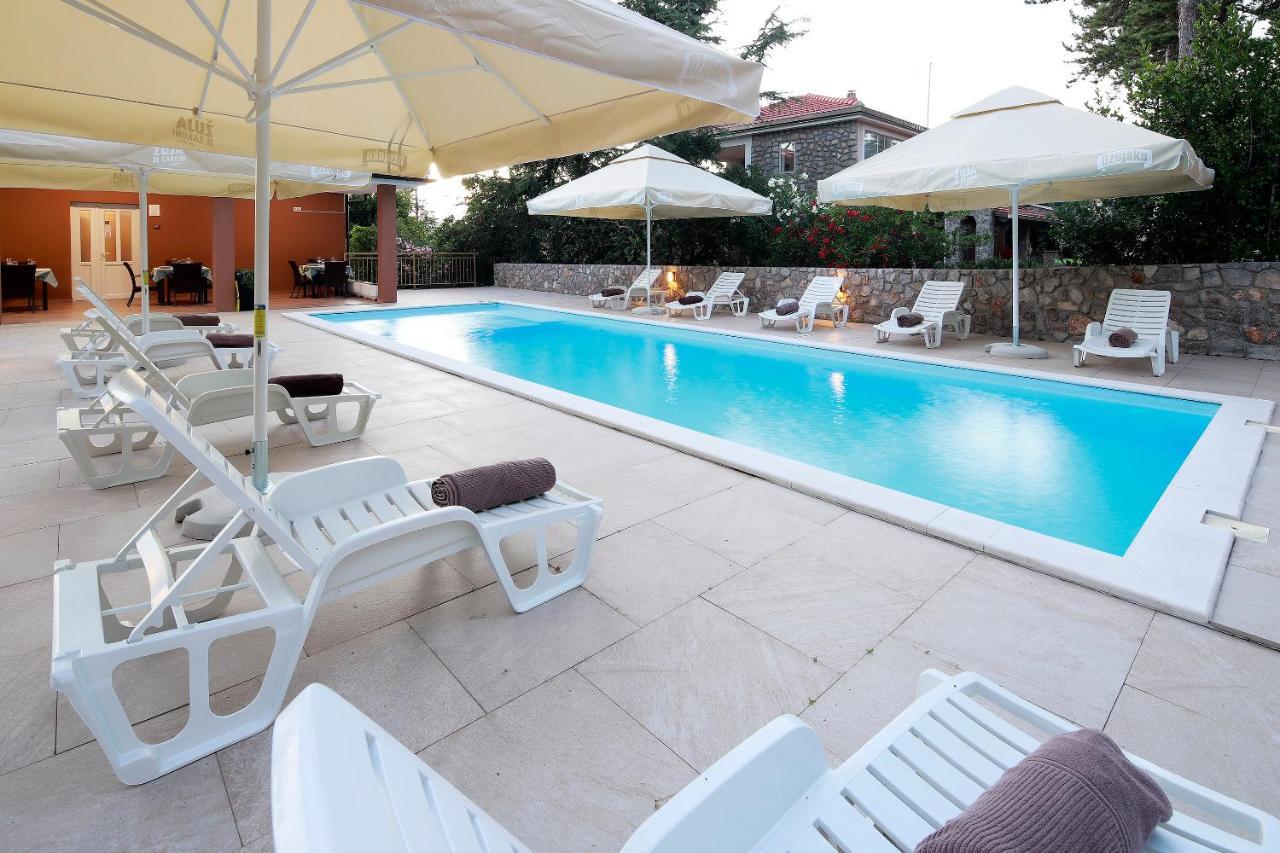 Pension Riviera-Silo Екстер'єр фото