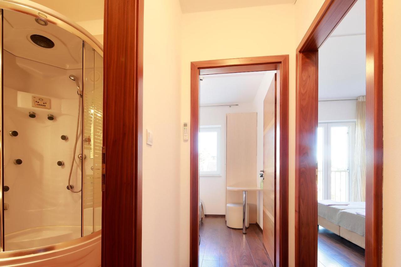 Pension Riviera-Silo Екстер'єр фото