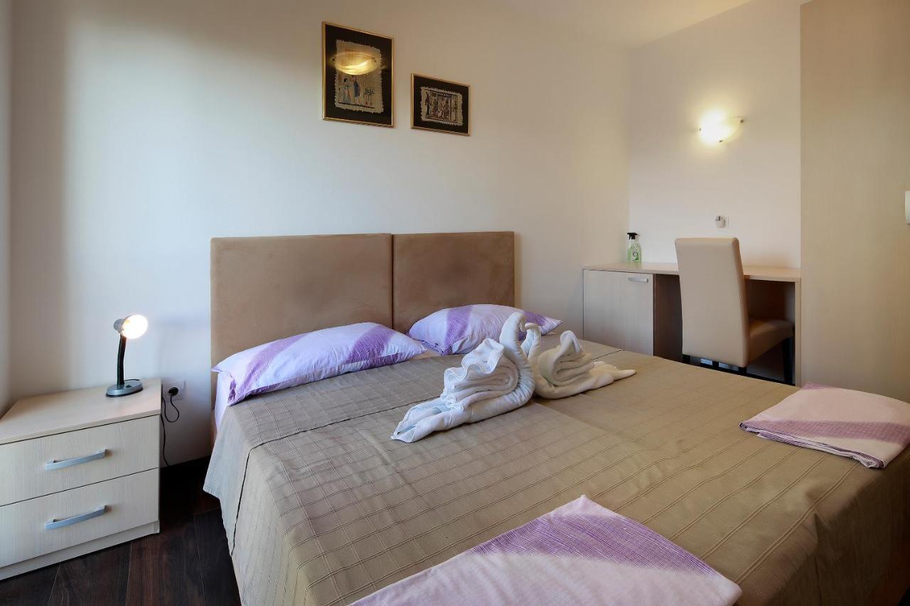 Pension Riviera-Silo Екстер'єр фото