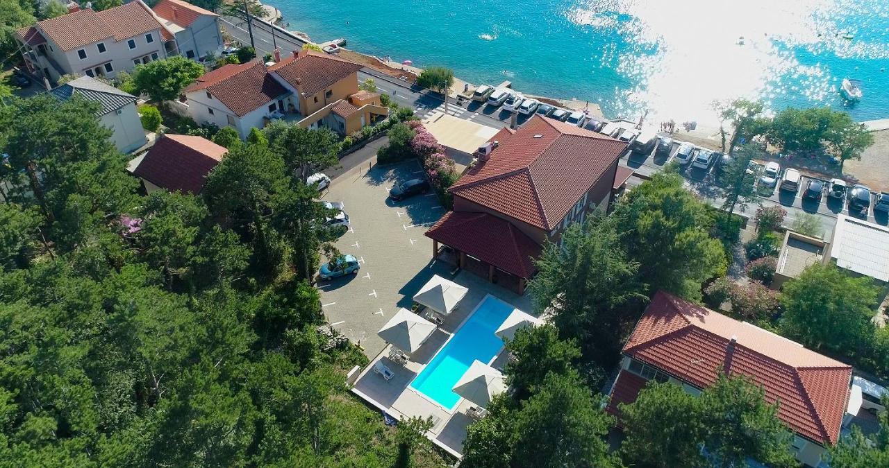 Pension Riviera-Silo Екстер'єр фото